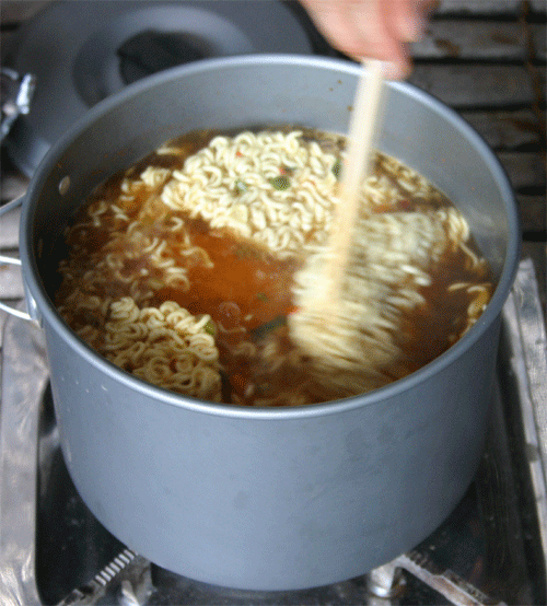 ramyeon2.gif