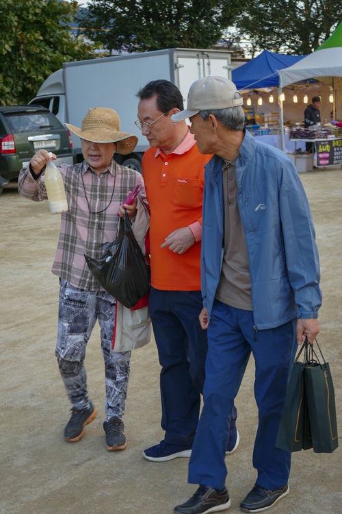 돼지삼형제-1100655.jpg