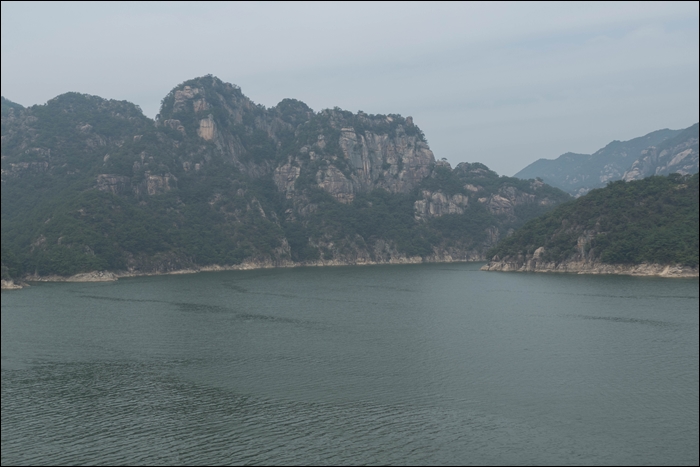 충주호구담봉-1070155.jpg