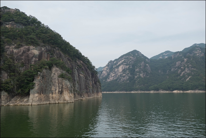 충주호물결-1070182.jpg